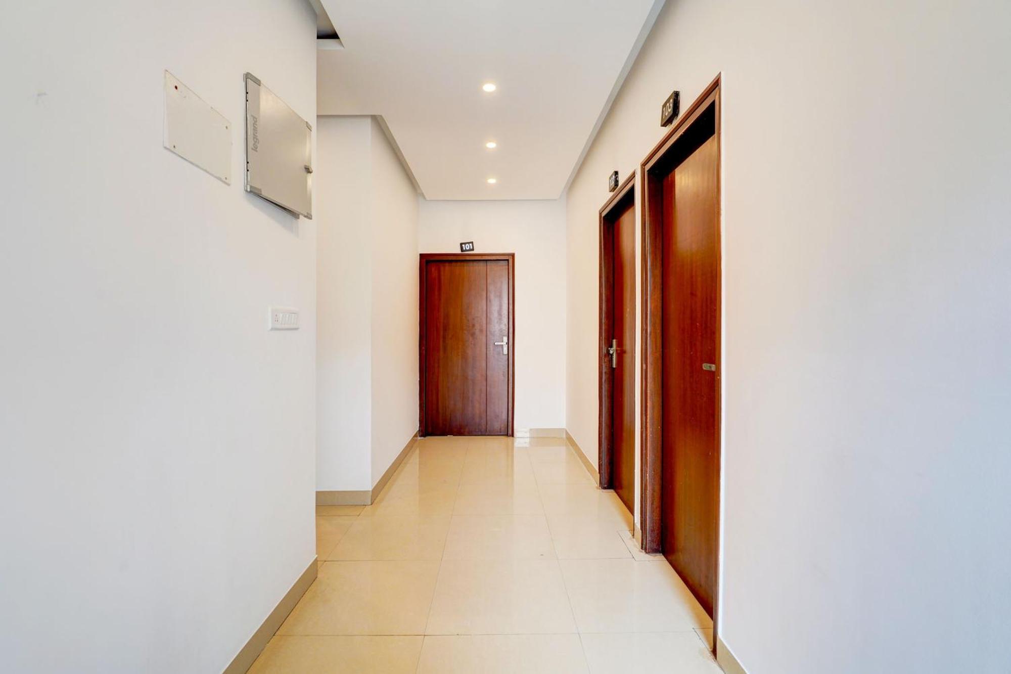 Townhouse Hebbal Bhadrappa Layout Bengaluru Zewnętrze zdjęcie